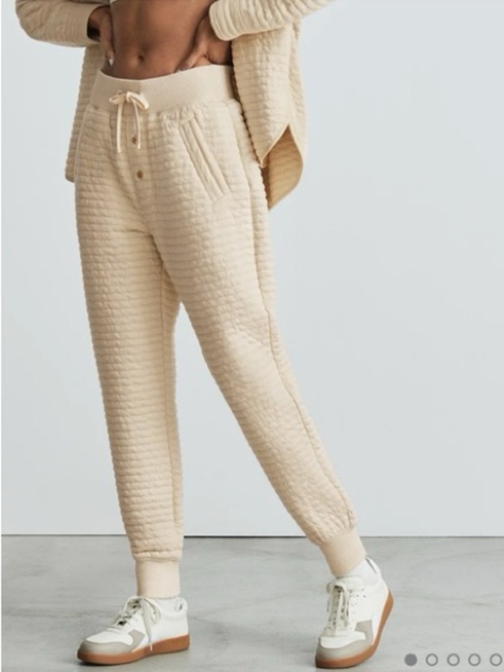 Everlane Organic Cotton Quilted Jogger Sweatpants, Women’s Medium, Bone